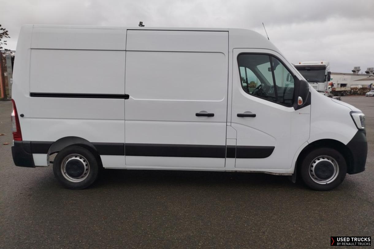 Renault Trucks Master 76