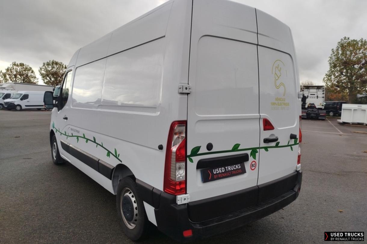 Renault Trucks Master 76