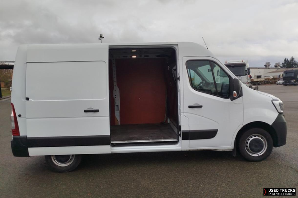 Renault Trucks Master 76