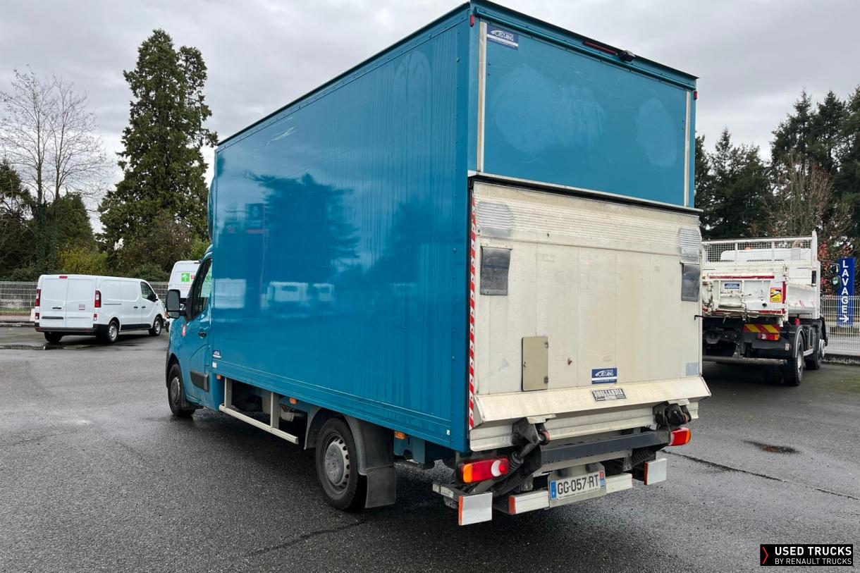 Renault Trucks Master 145