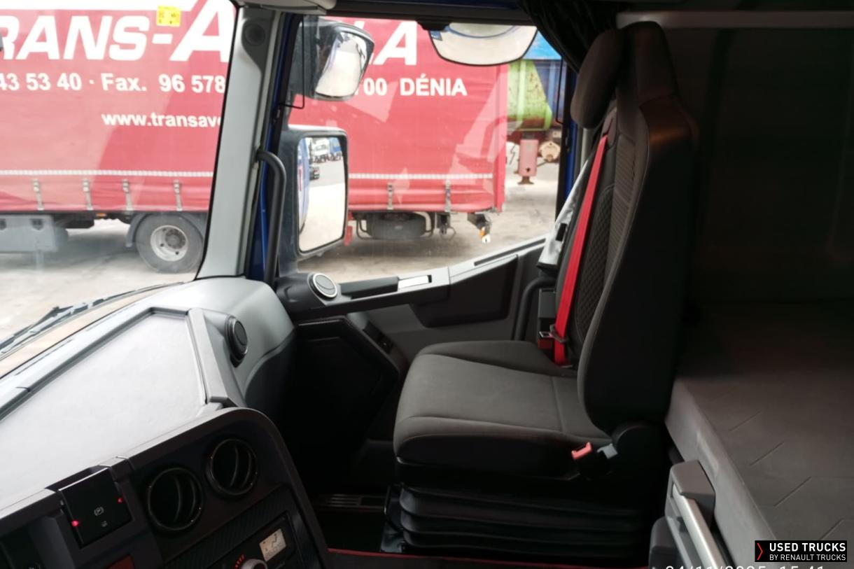 Renault Trucks T 520