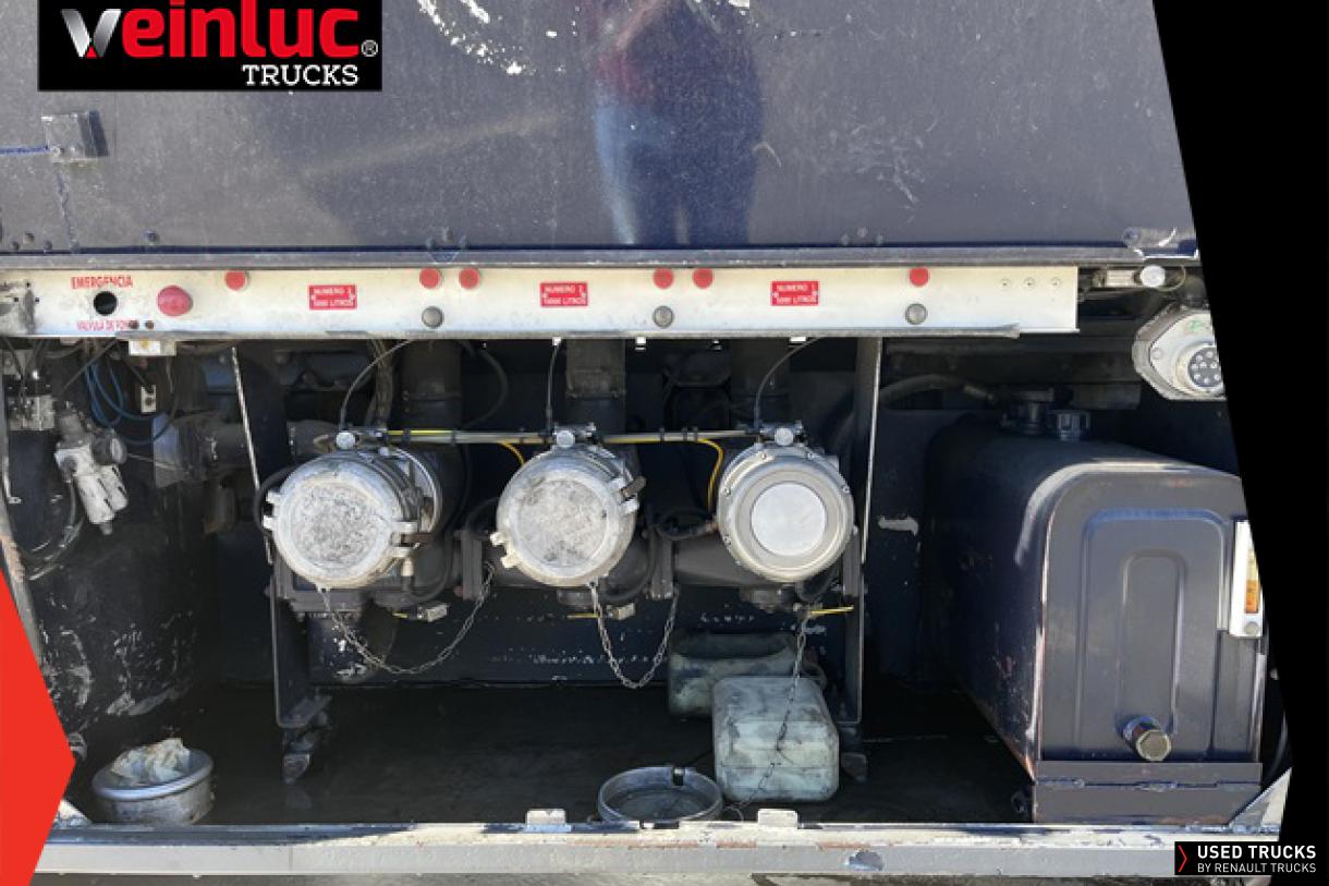 Renault Trucks Premium 320