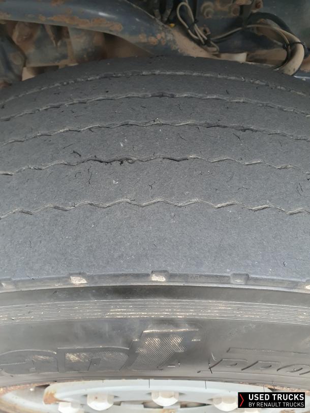 Renault Trucks C 460