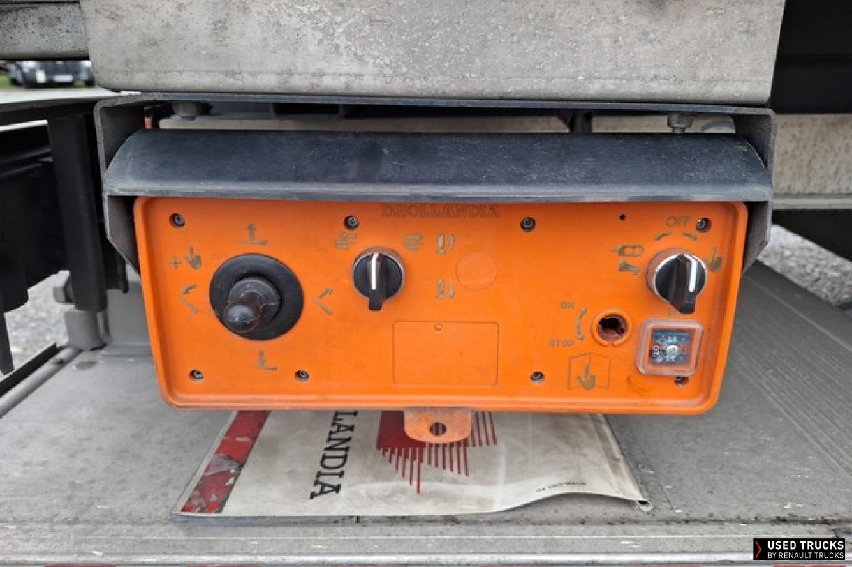 Renault Trucks D 240