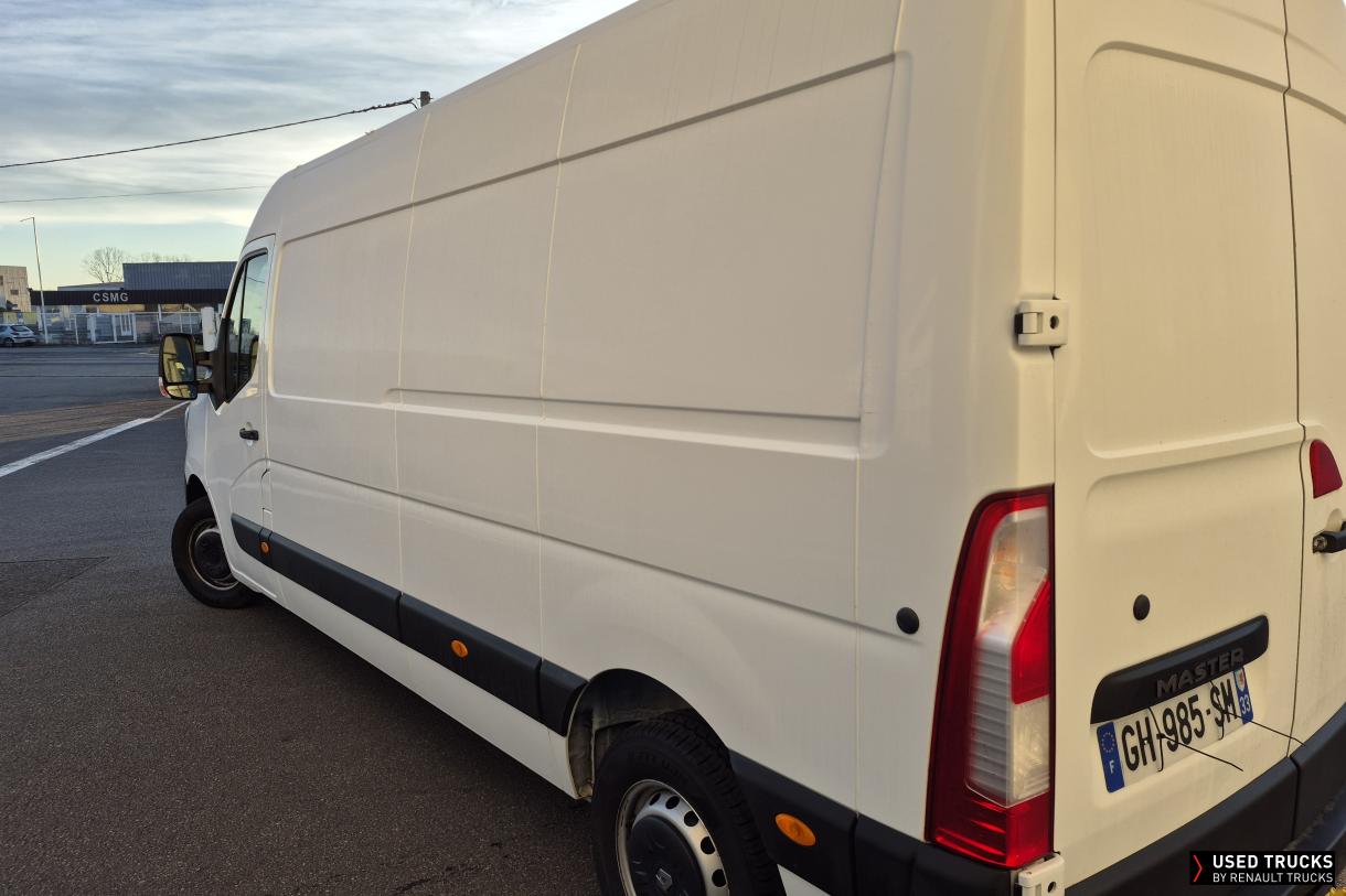 Renault Trucks Master 135