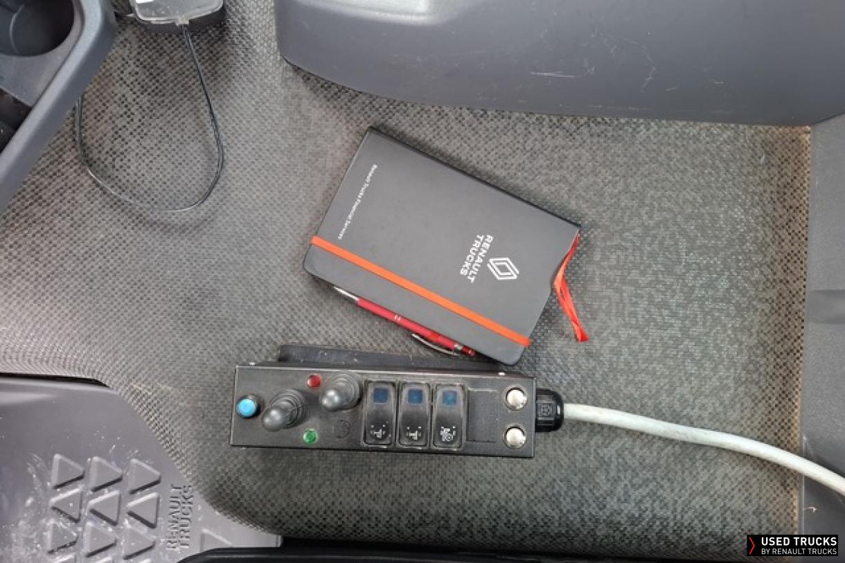 Renault Trucks C 440