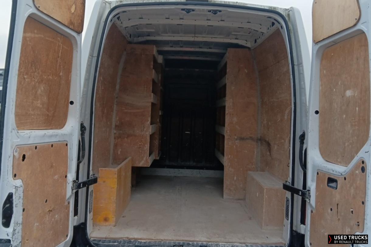 Renault Trucks Master 130