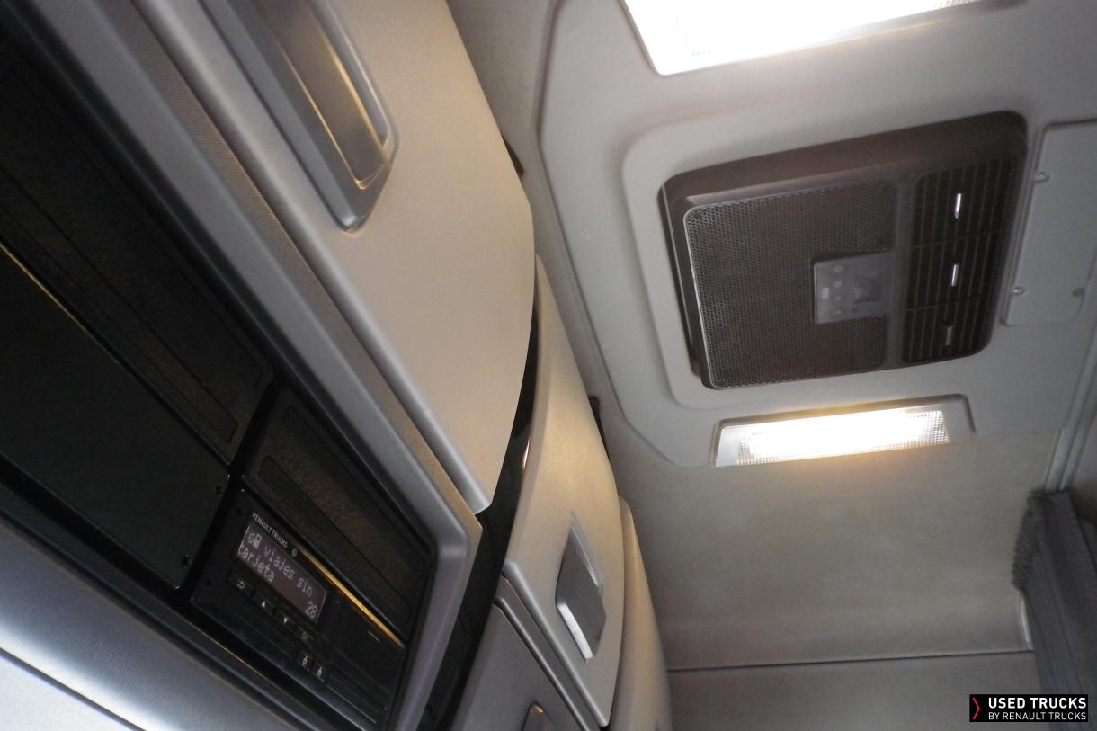 Renault Trucks T High 520