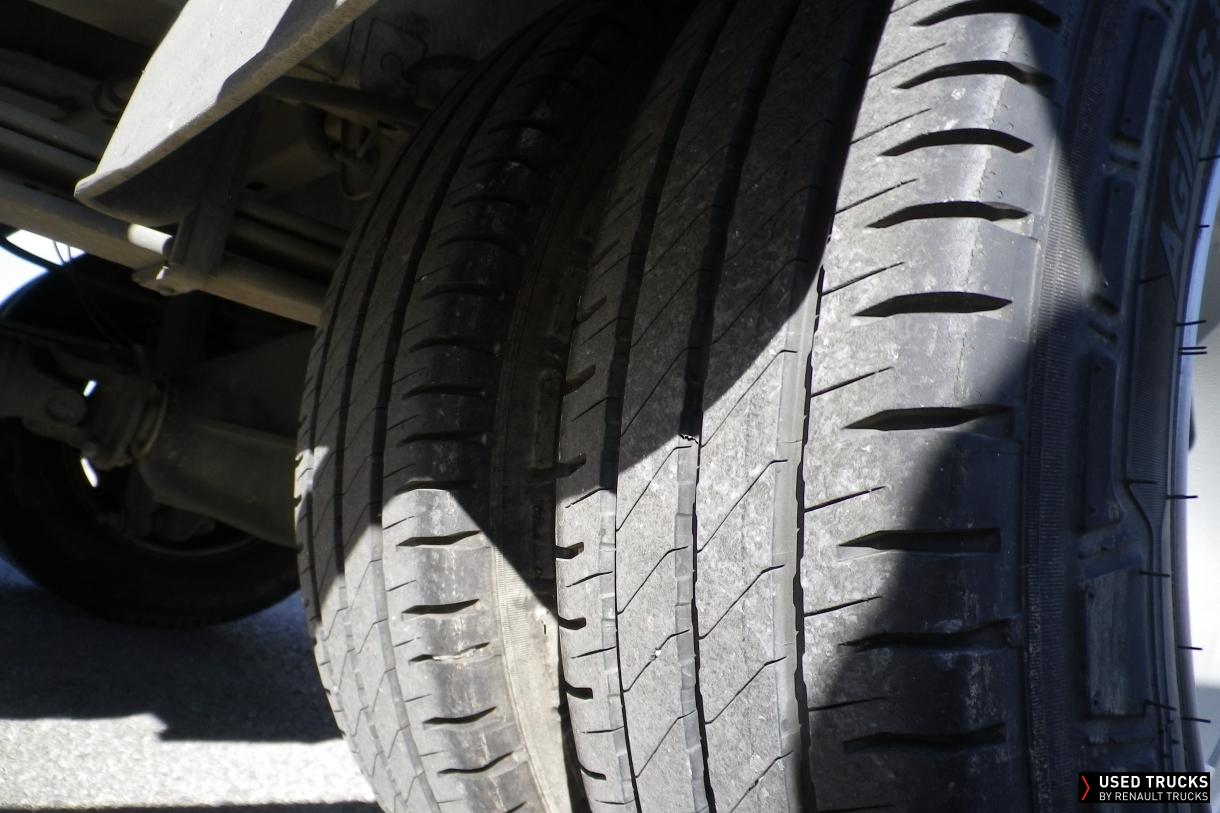 Renault Trucks Master 145