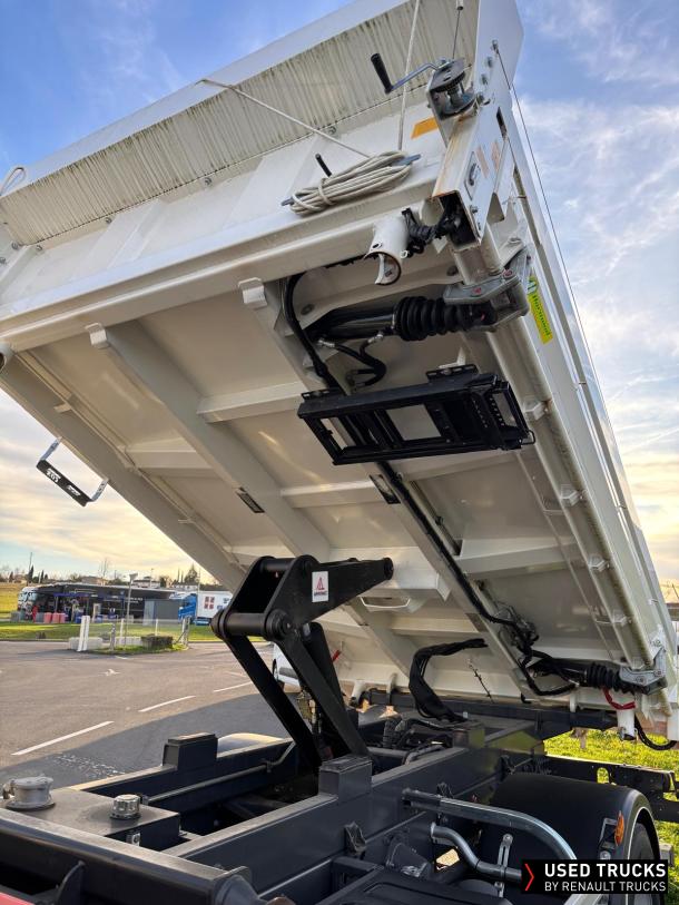 Renault Trucks D 320