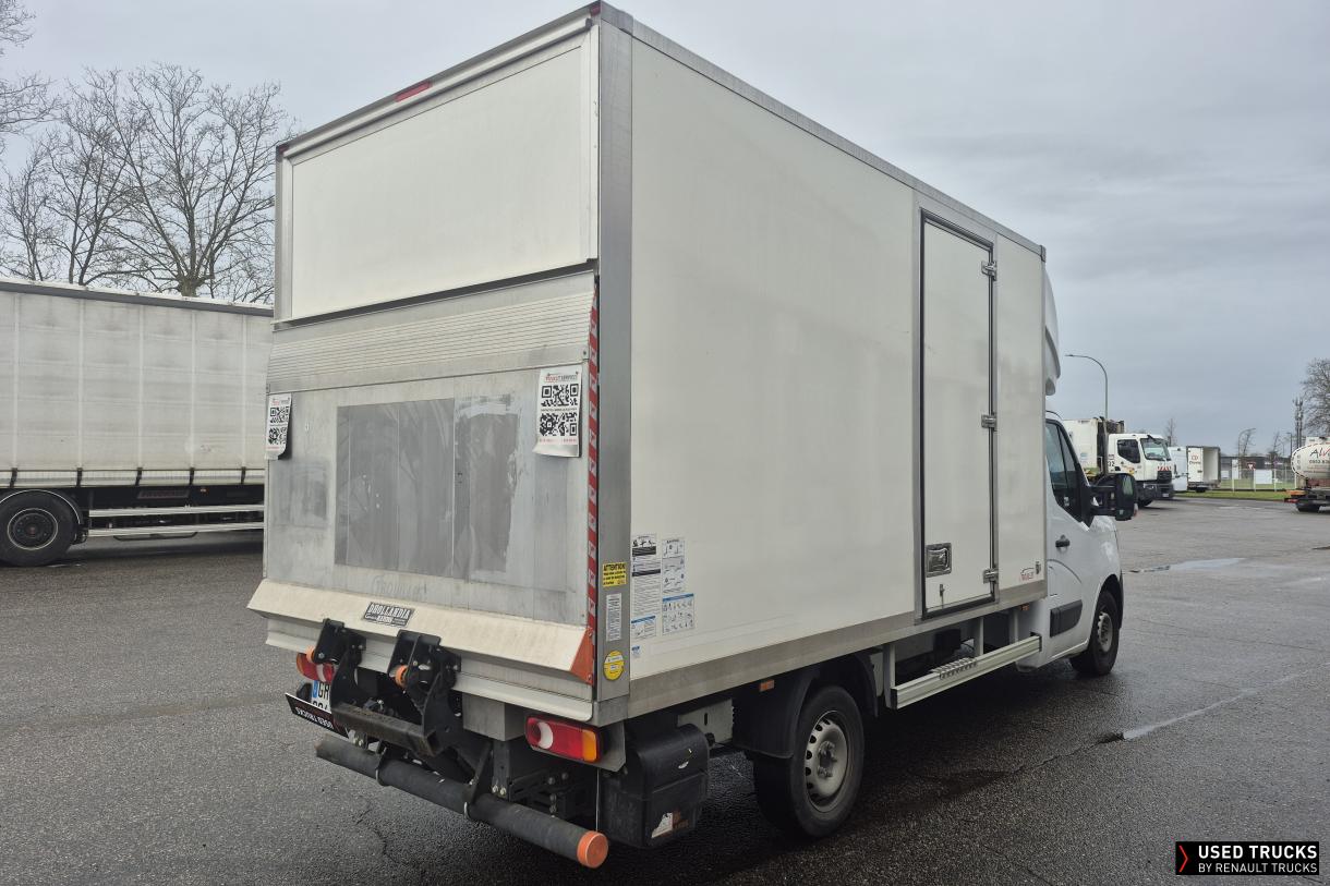 Renault Master 130
