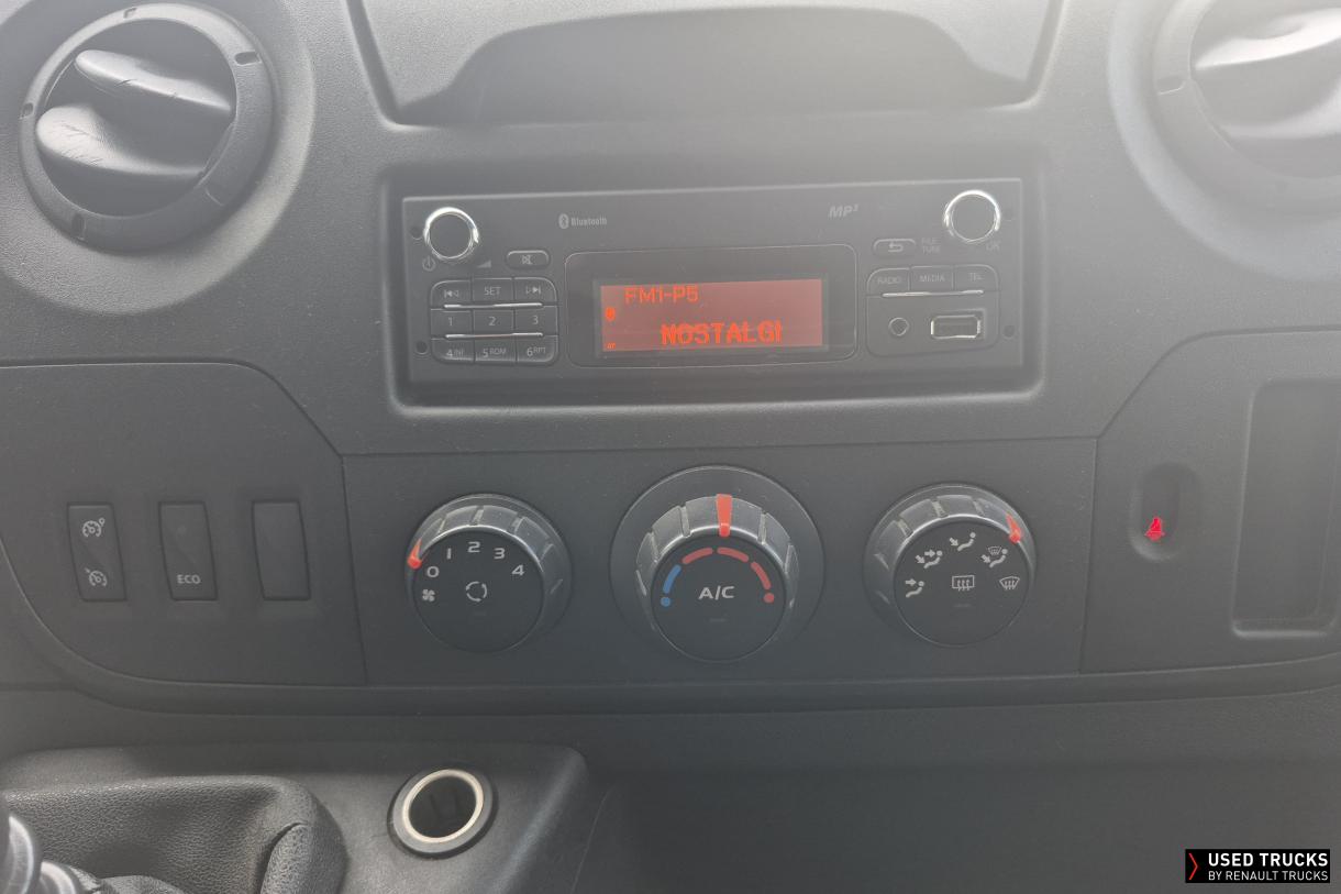 Renault Trucks Master 130