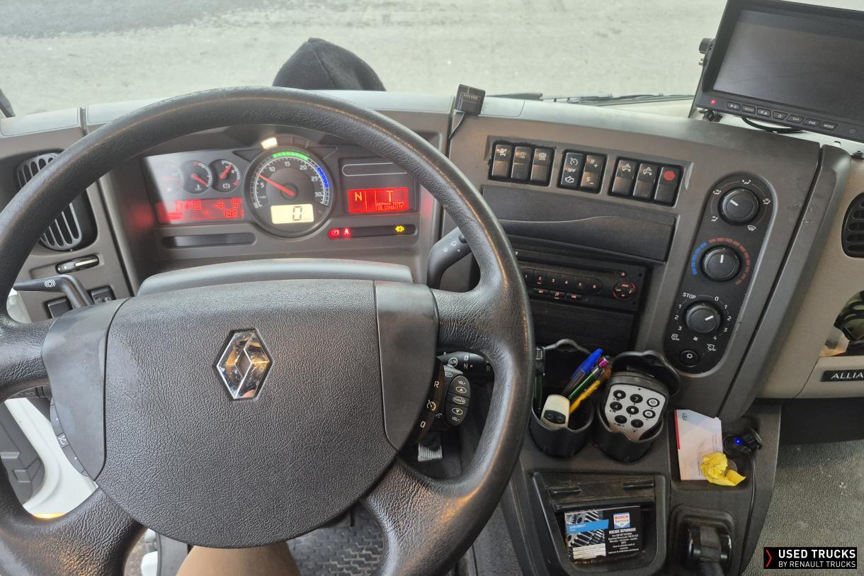 Renault Trucks Midlum 220