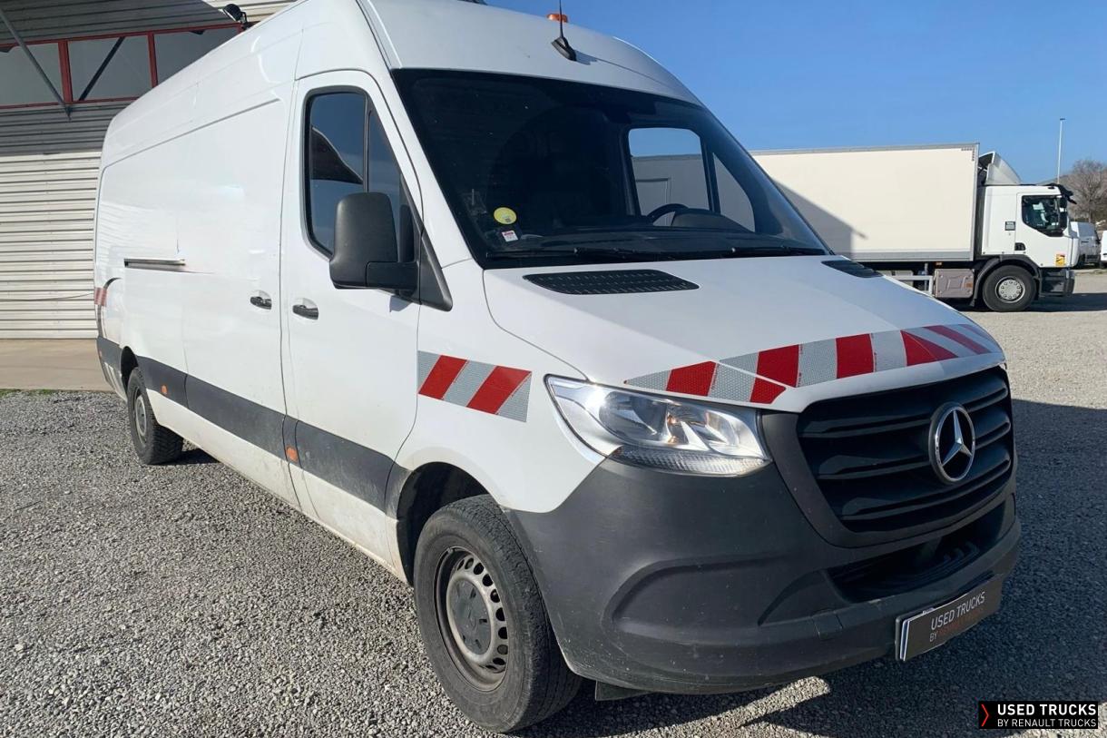 Mercedes-Benz Sprinter 150