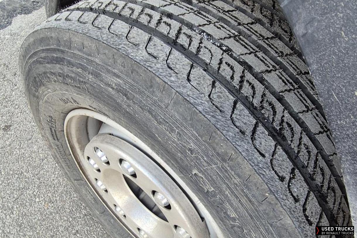 Renault Trucks T High 