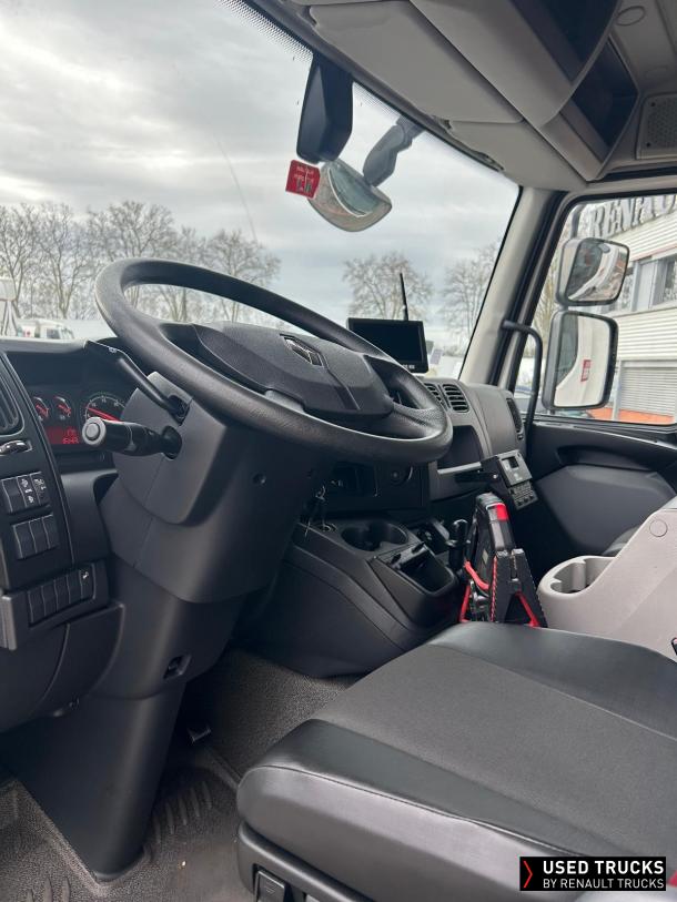 Renault Trucks D 240