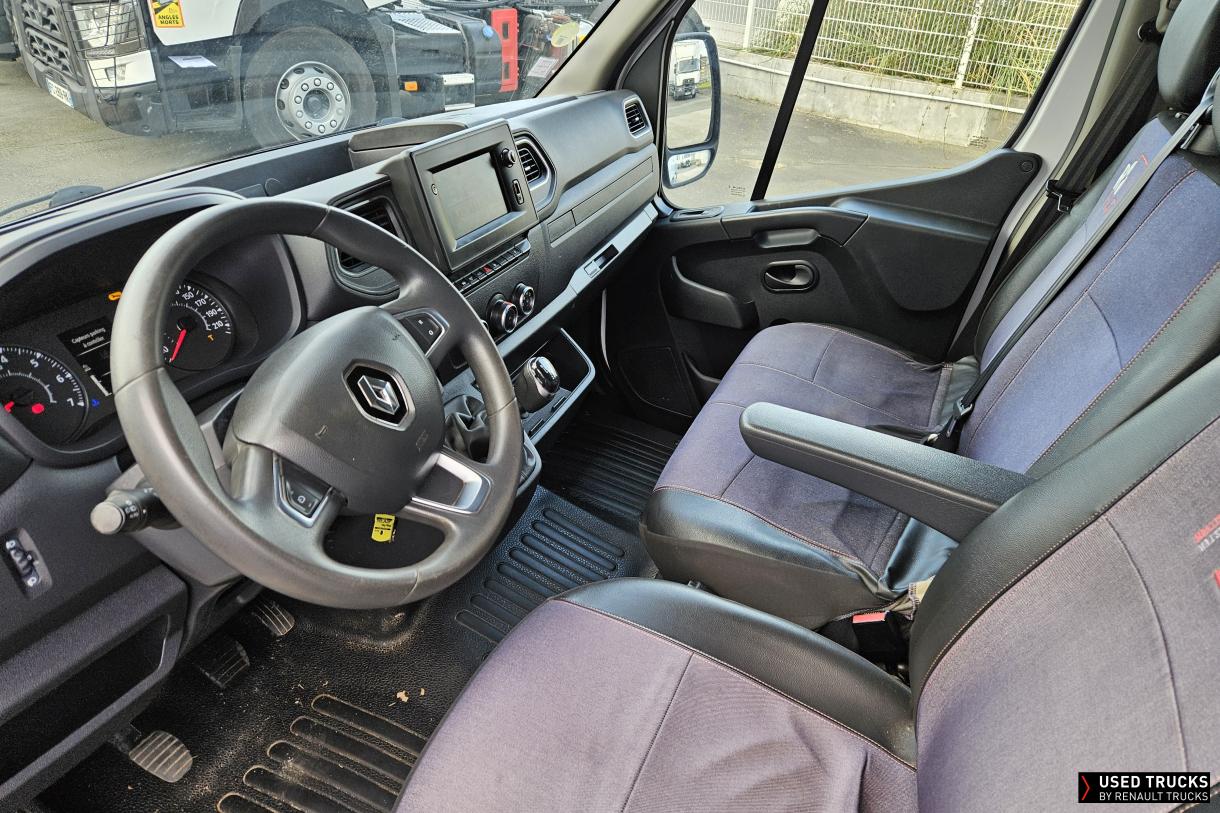 Renault Trucks Master 165
