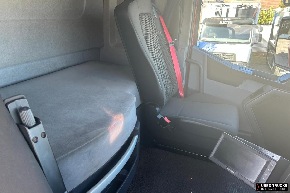 Renault Trucks T 380