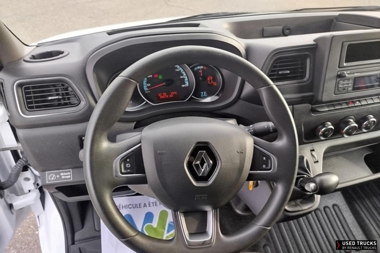 Renault Trucks Master 75