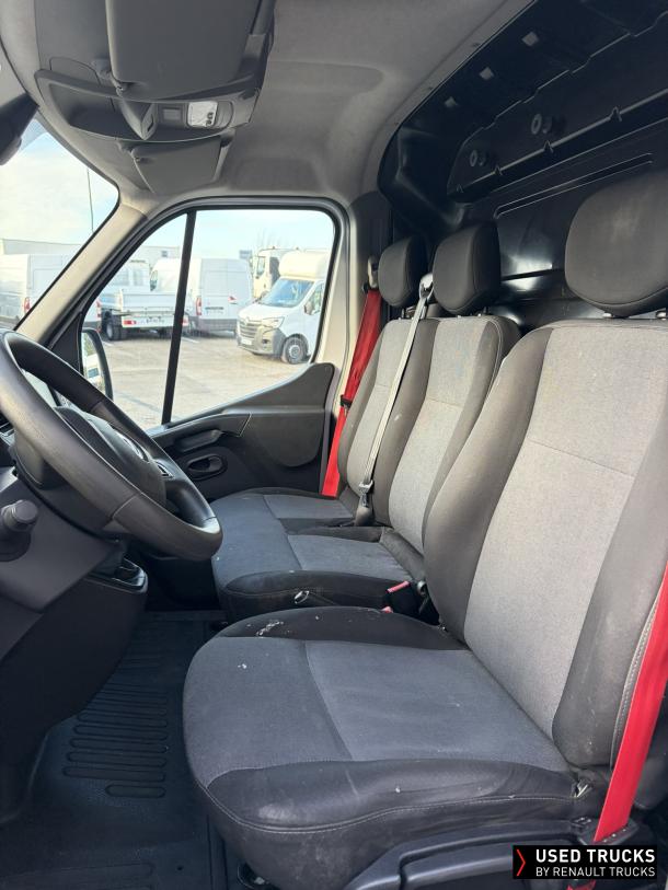 Renault Trucks Master 150