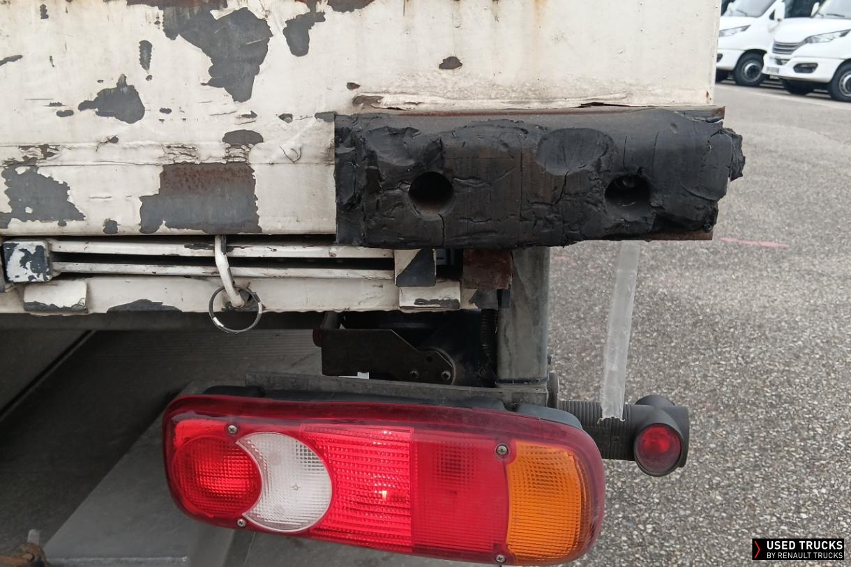 Renault Trucks D 280