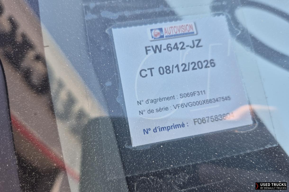 Renault Trucks Master 165