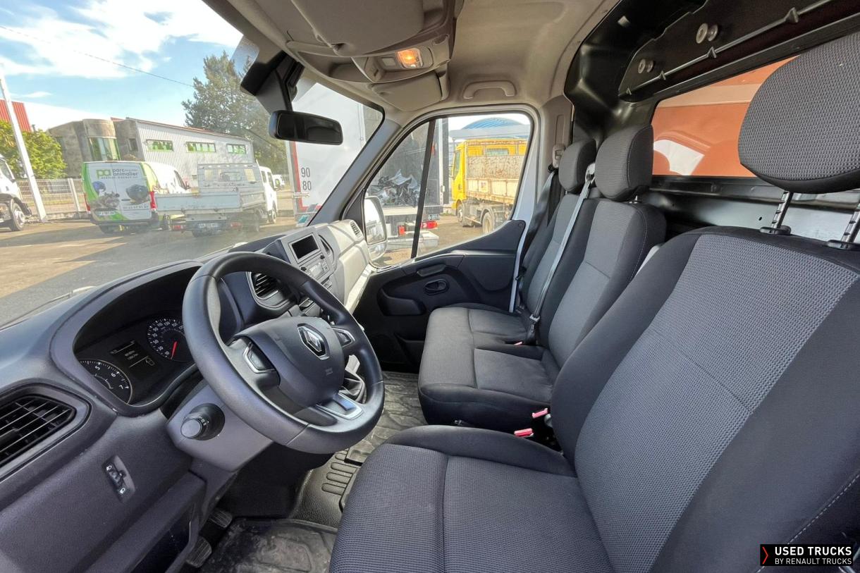 Renault Trucks Master 135