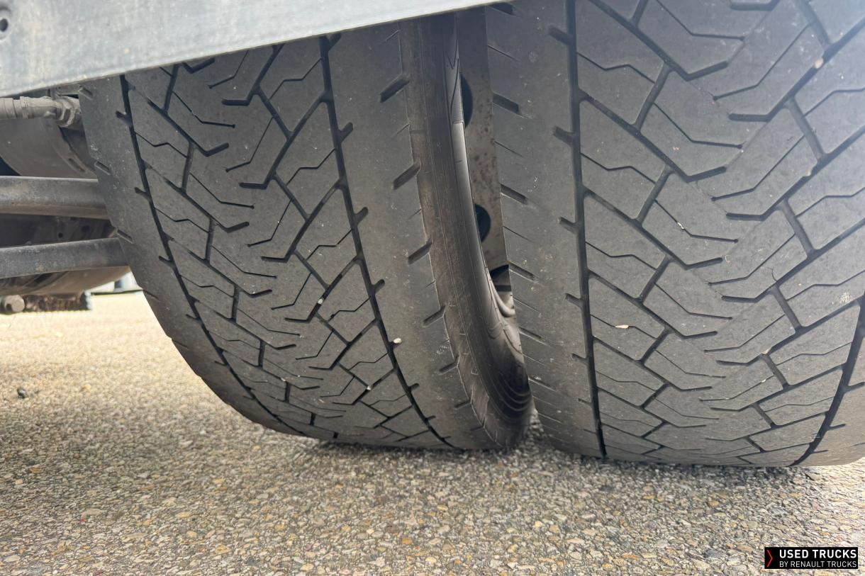 Renault Trucks T 480