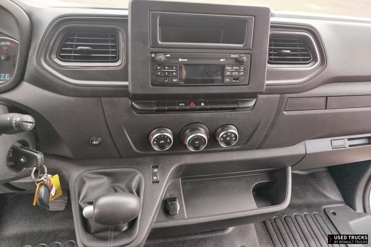 Renault Trucks Master 76
