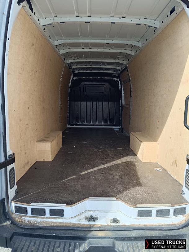 Renault Trucks Master 150