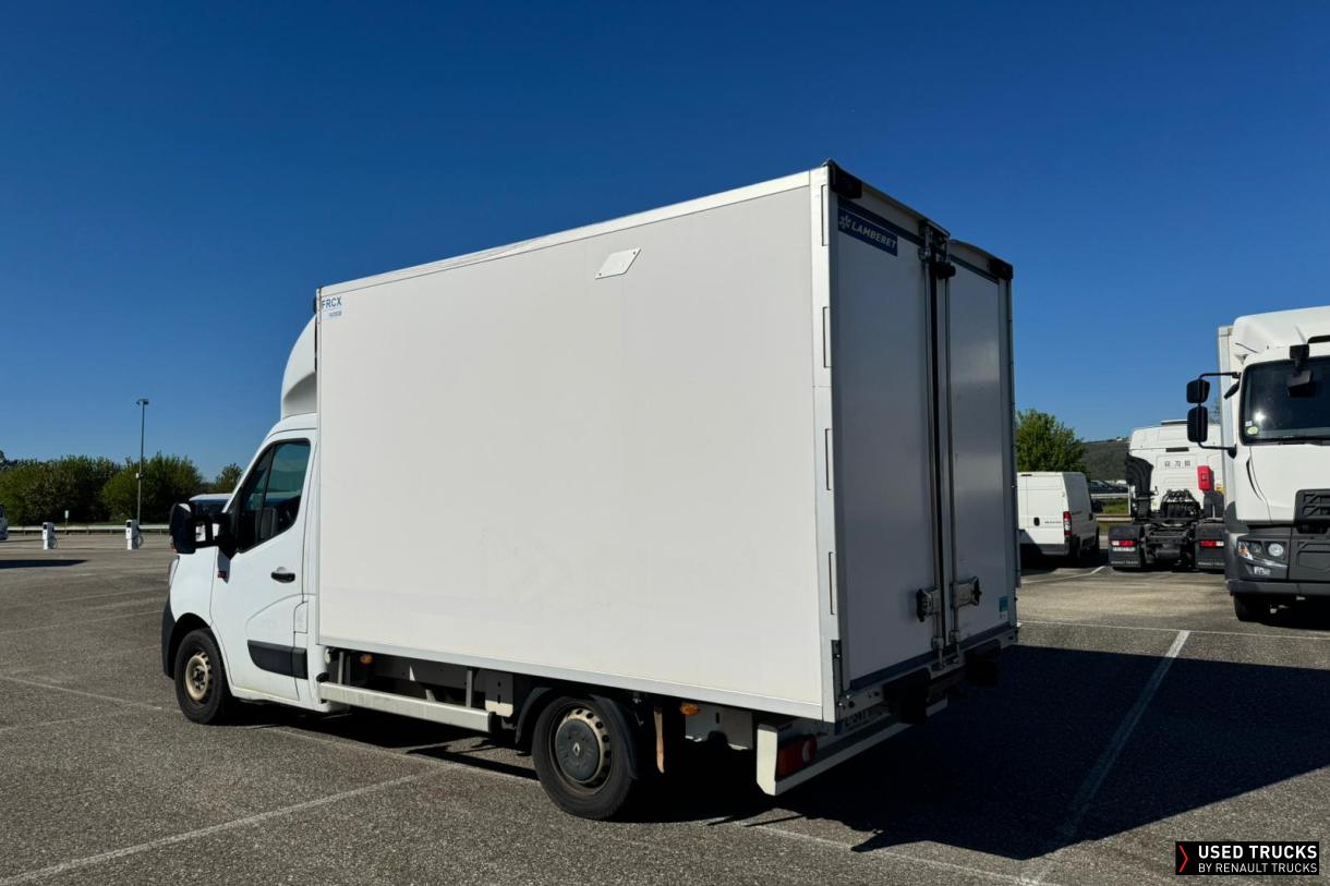 Renault Trucks Master 