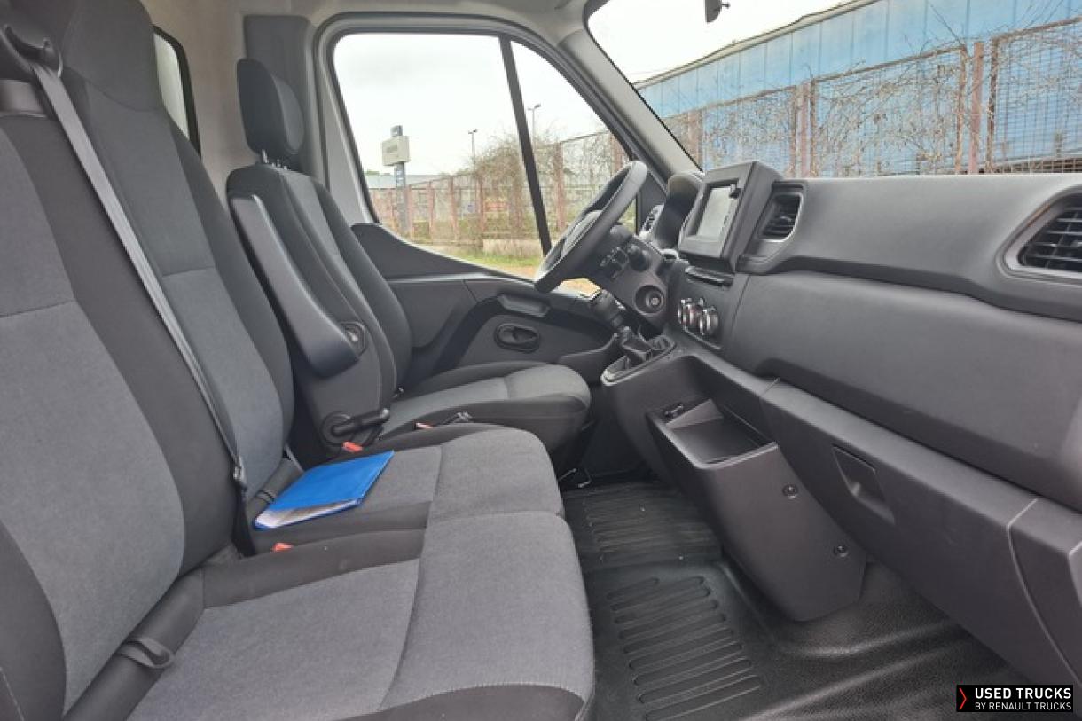 Renault Master 145