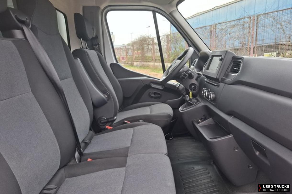 Renault Master 145
