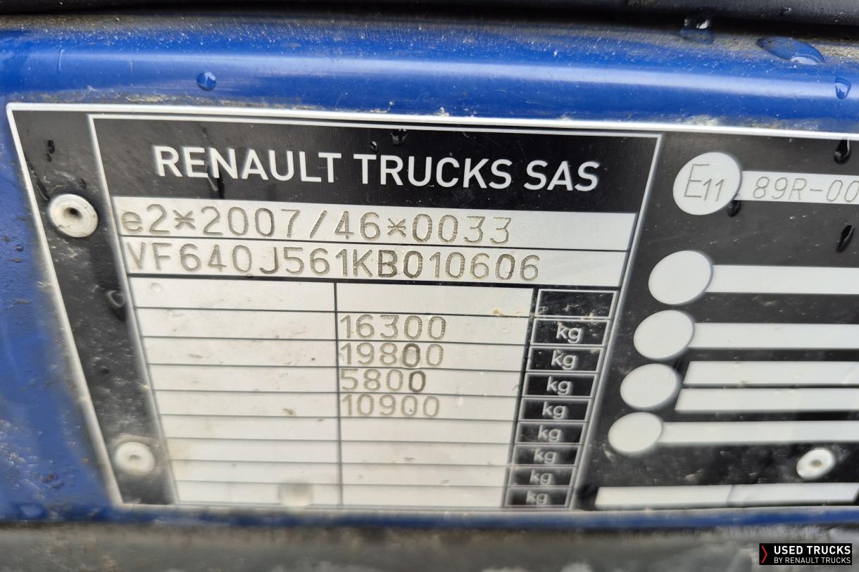Renault Trucks D 240