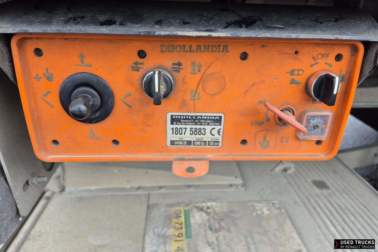 Renault Trucks D 240