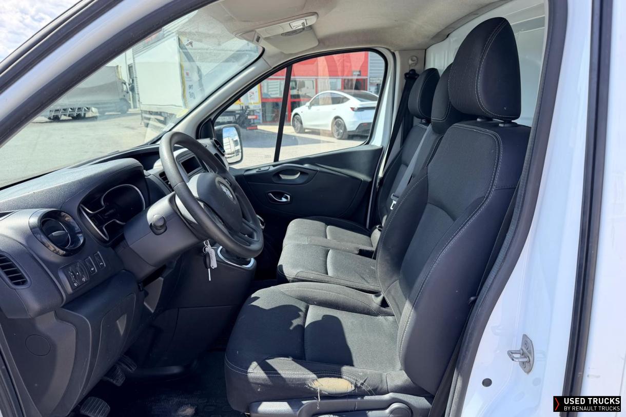Renault Trucks Trafic 145