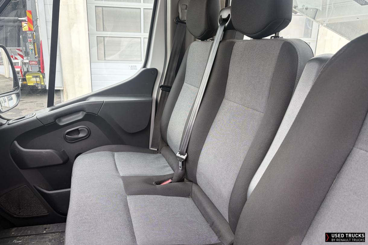 Renault Master 130