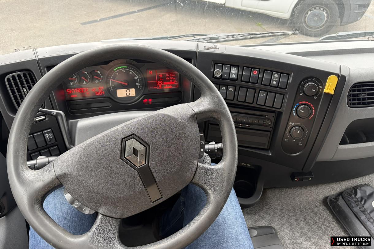 Renault Trucks D Wide 250