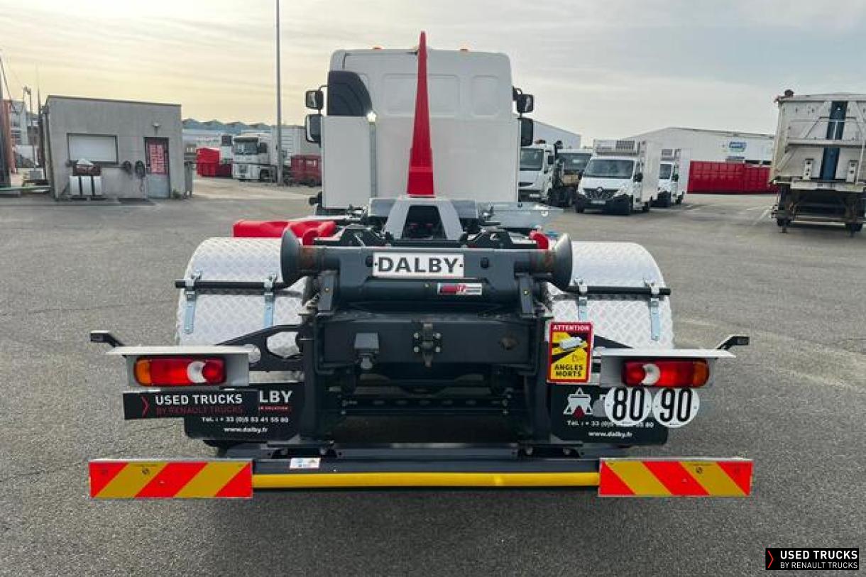 Renault Trucks D 240