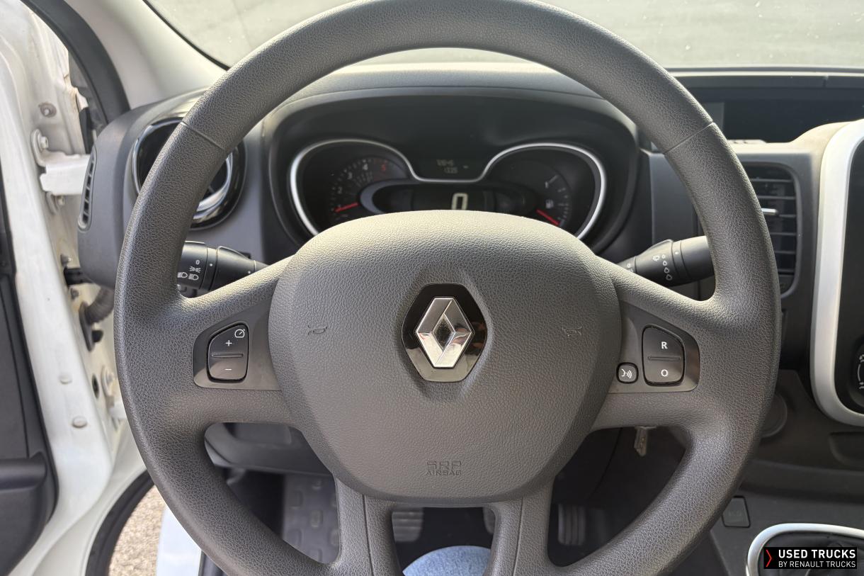 Renault Trafic 120