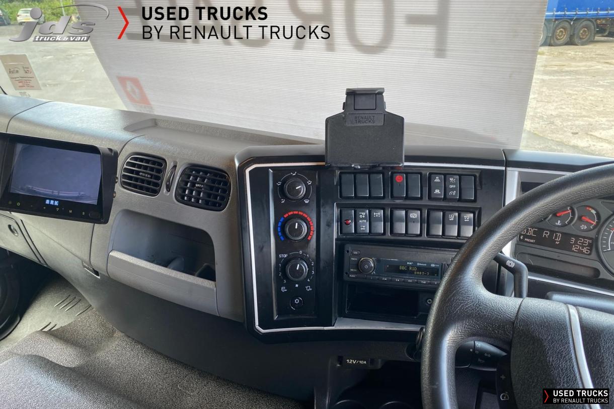Renault Trucks D Wide 320