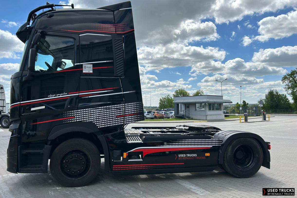Renault Trucks T High 