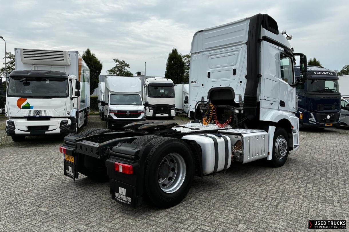 Mercedes-Benz Actros 400