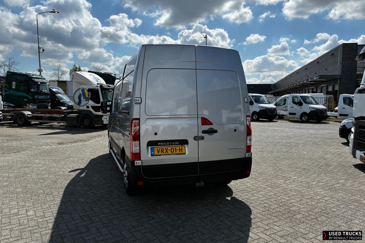Renault Trucks Master 130