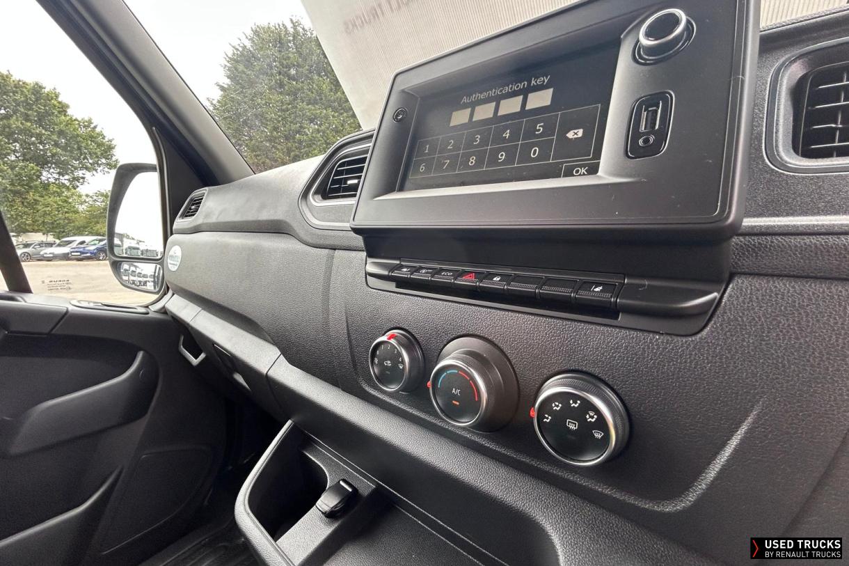 Renault Trucks Master 165