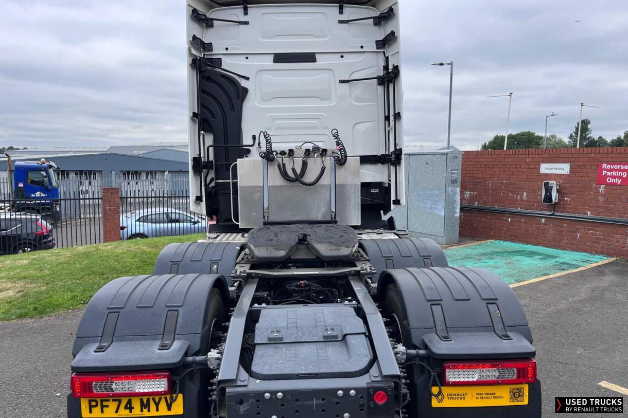 Renault Trucks T High 