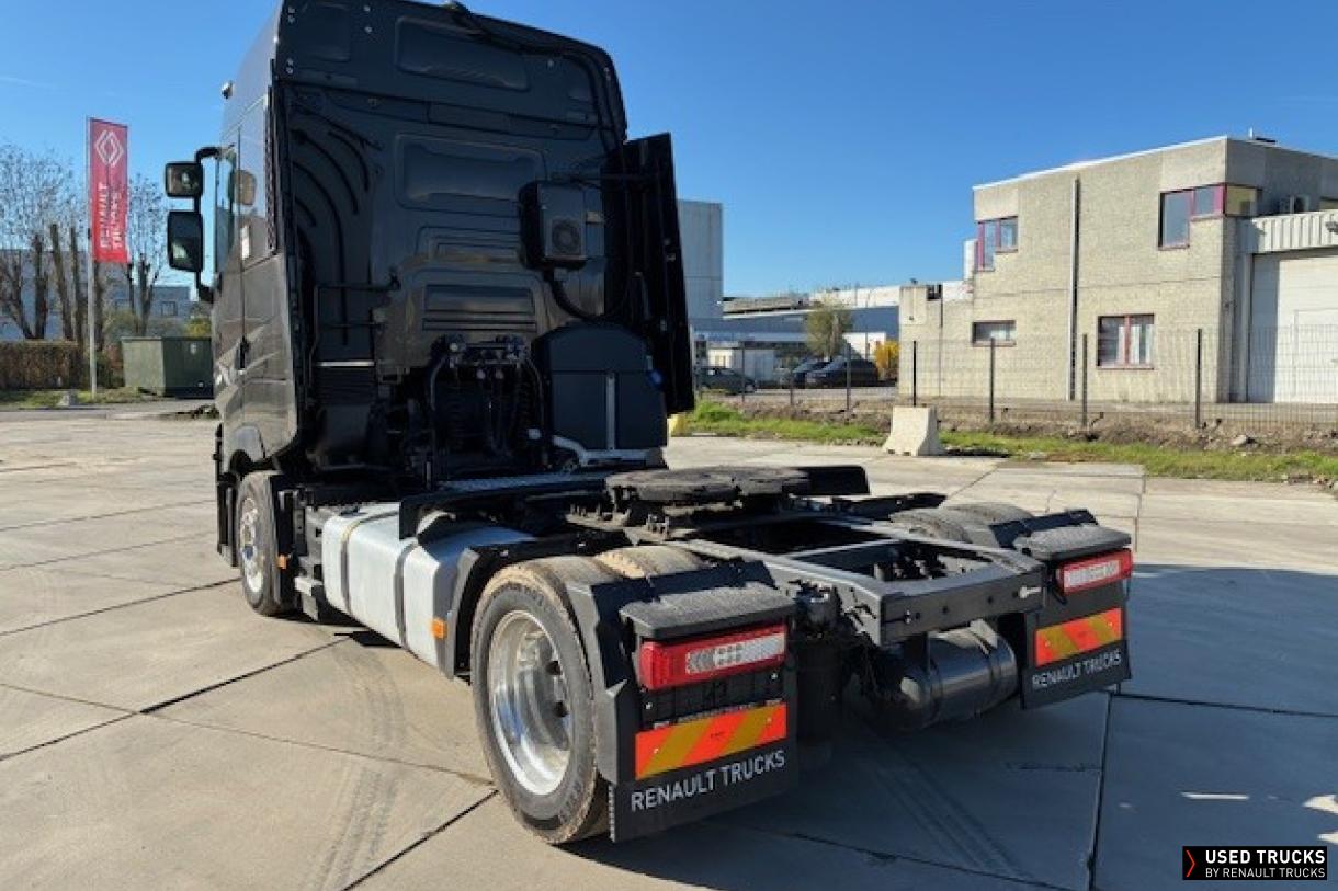 Renault Trucks T High 