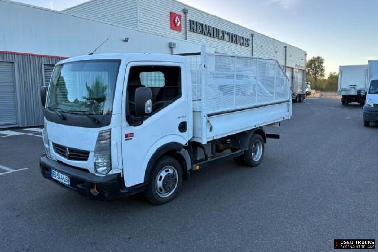 Renault Trucks Maxity 140