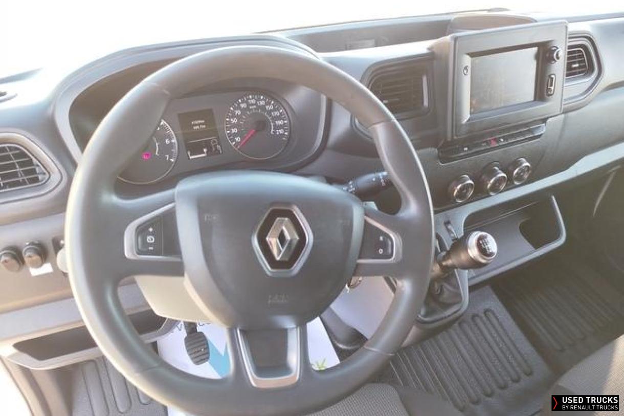 Renault Trucks Master 135