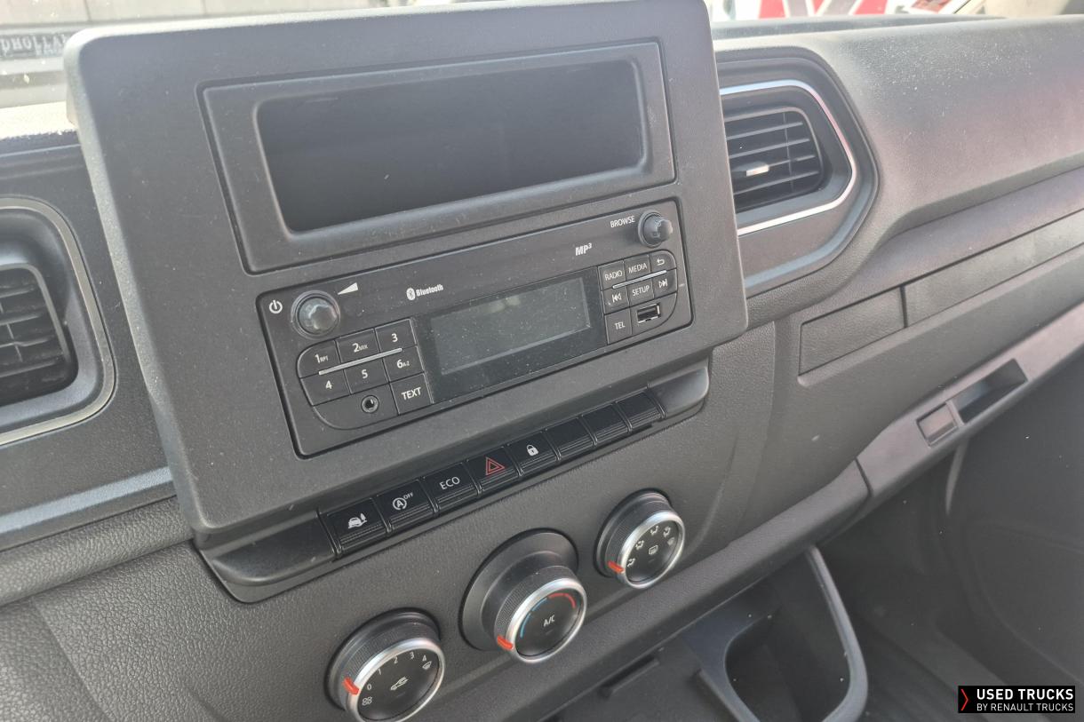 Renault Trucks Master 145